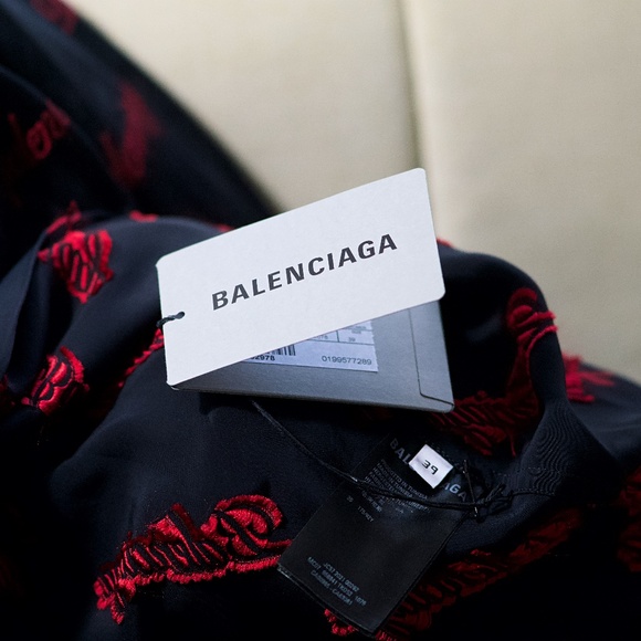 BALENCIAGA Pajama Short Sleeve Button-Up Shirt - Picture 7 of 16